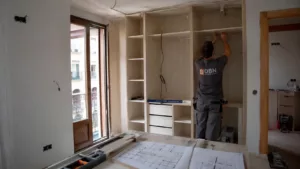 Reformas para crear vestidores funcionales en Madrid